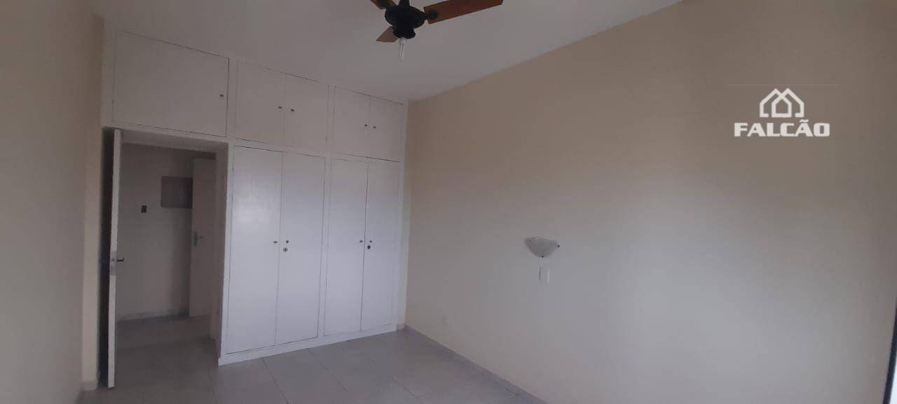 Apartamento à venda com 3 quartos, 160m² - Foto 9