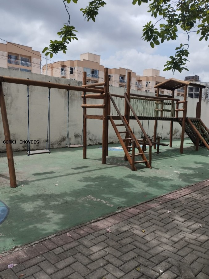 Casa à venda com 2 quartos, 60m² - Foto 48