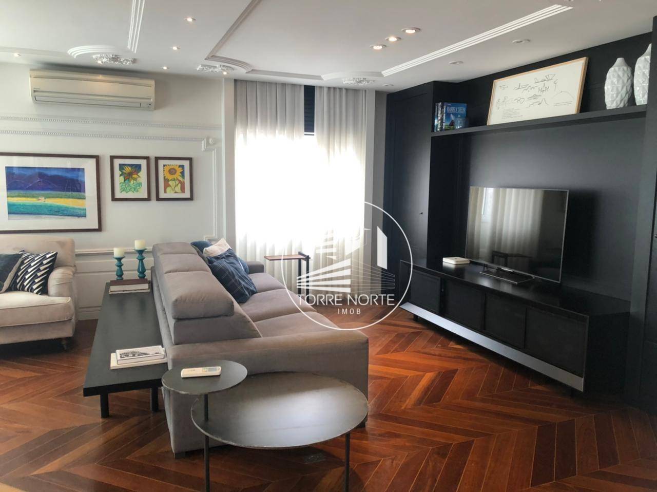 Apartamento à venda com 3 quartos, 165m² - Foto 3