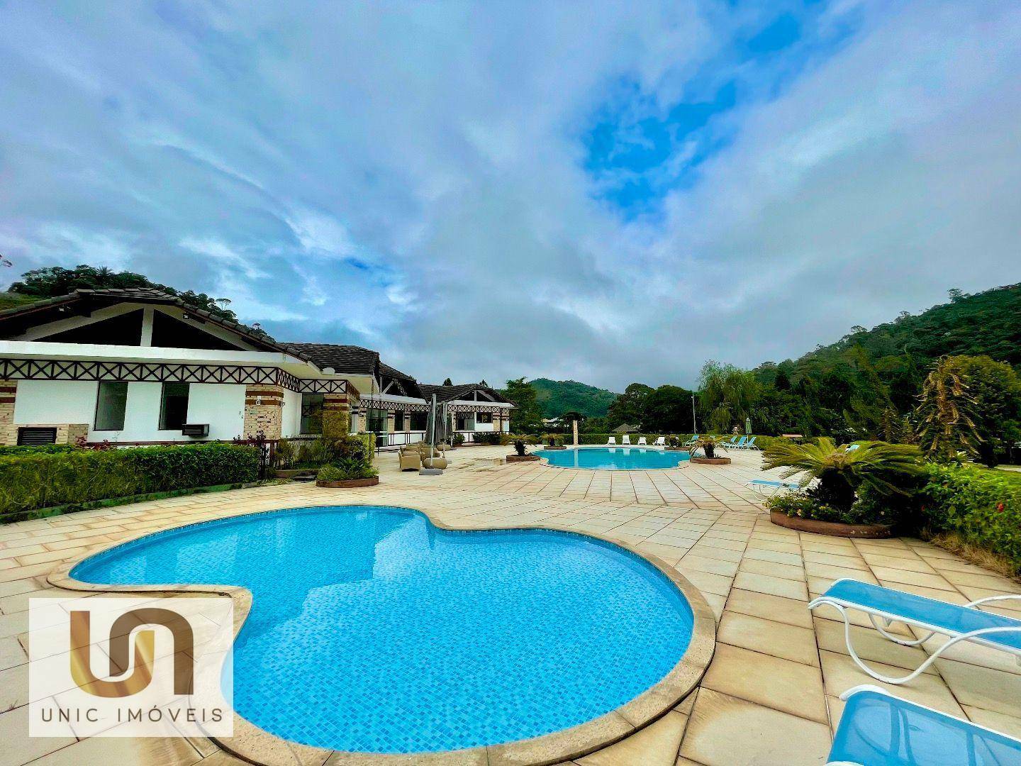 Casa de Condomínio à venda com 4 quartos, 390m² - Foto 48