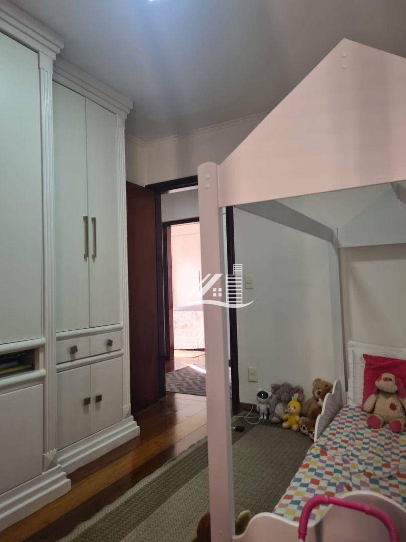 Apartamento à venda com 3 quartos, 135m² - Foto 20