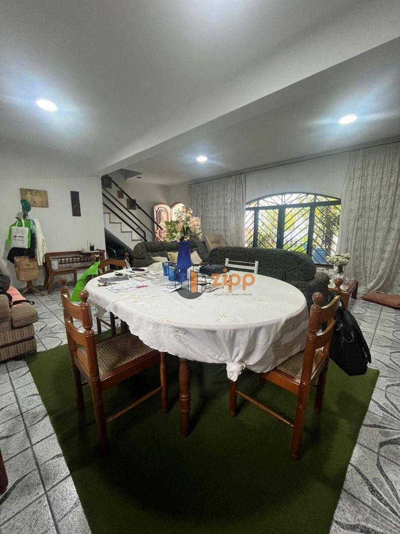 Sobrado à venda e aluguel com 3 quartos, 150m² - Foto 5