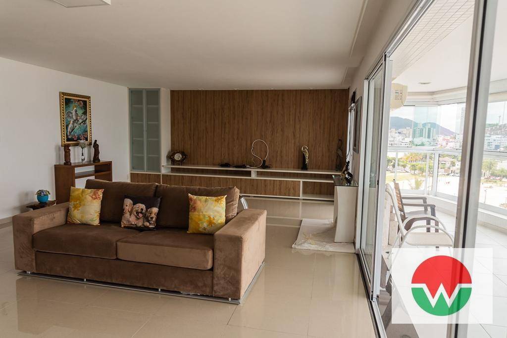 Apartamento à venda com 3 quartos, 203m² - Foto 41