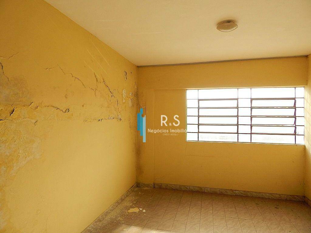 Sobrado à venda com 9 quartos, 576m² - Foto 11