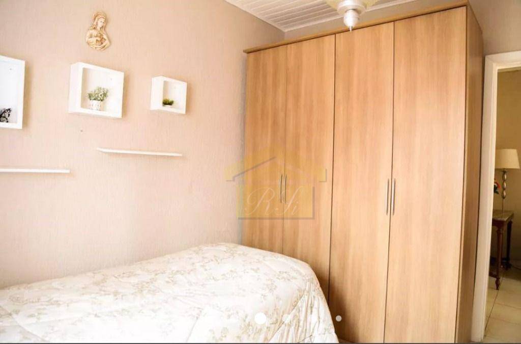 Casa à venda com 4 quartos, 100m² - Foto 17