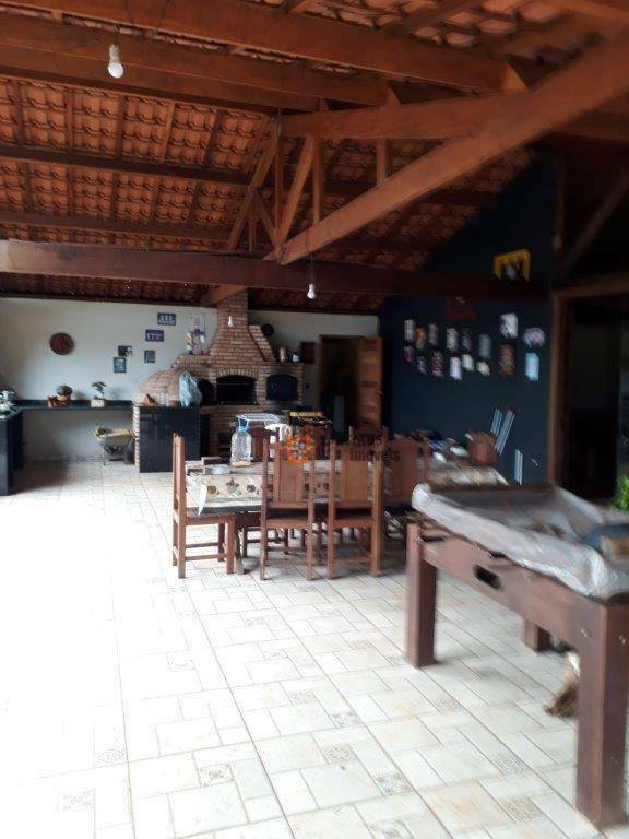 Chácara à venda com 3 quartos, 350m² - Foto 10