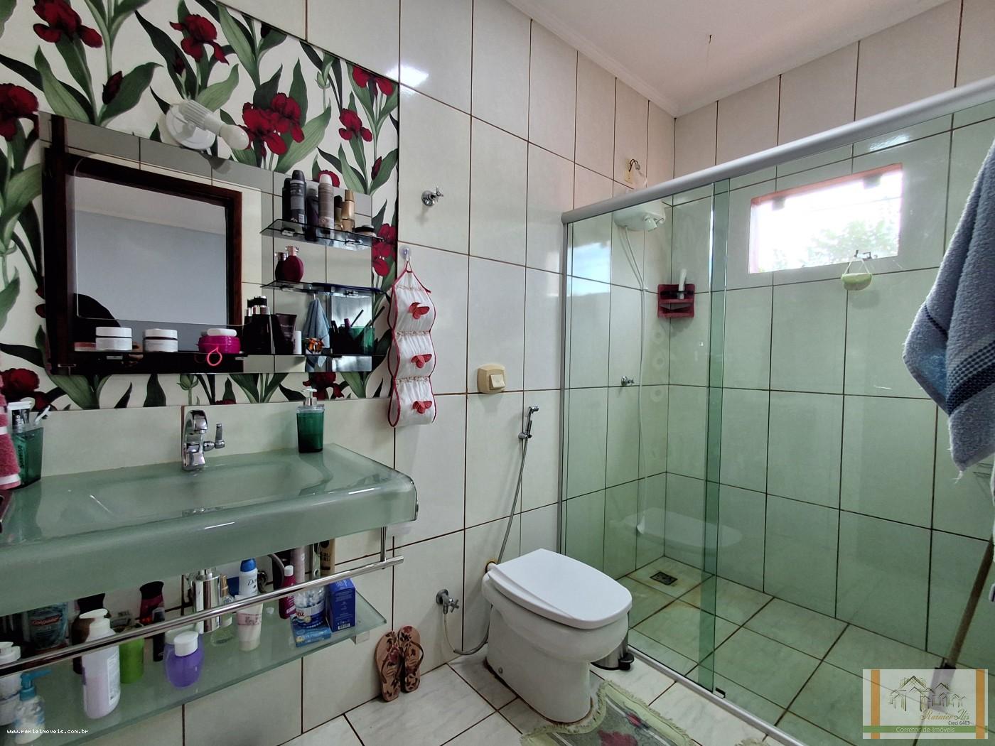 Casa para alugar com 3 quartos, 360m² - Foto 7