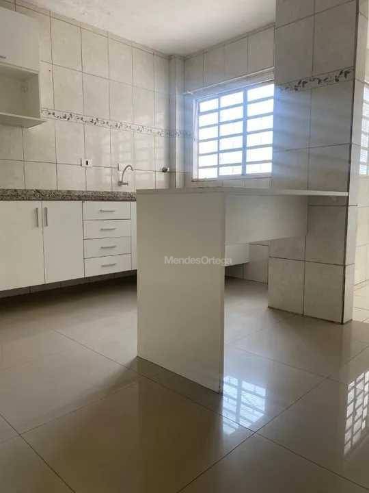 Apartamento à venda com 2 quartos, 62m² - Foto 6