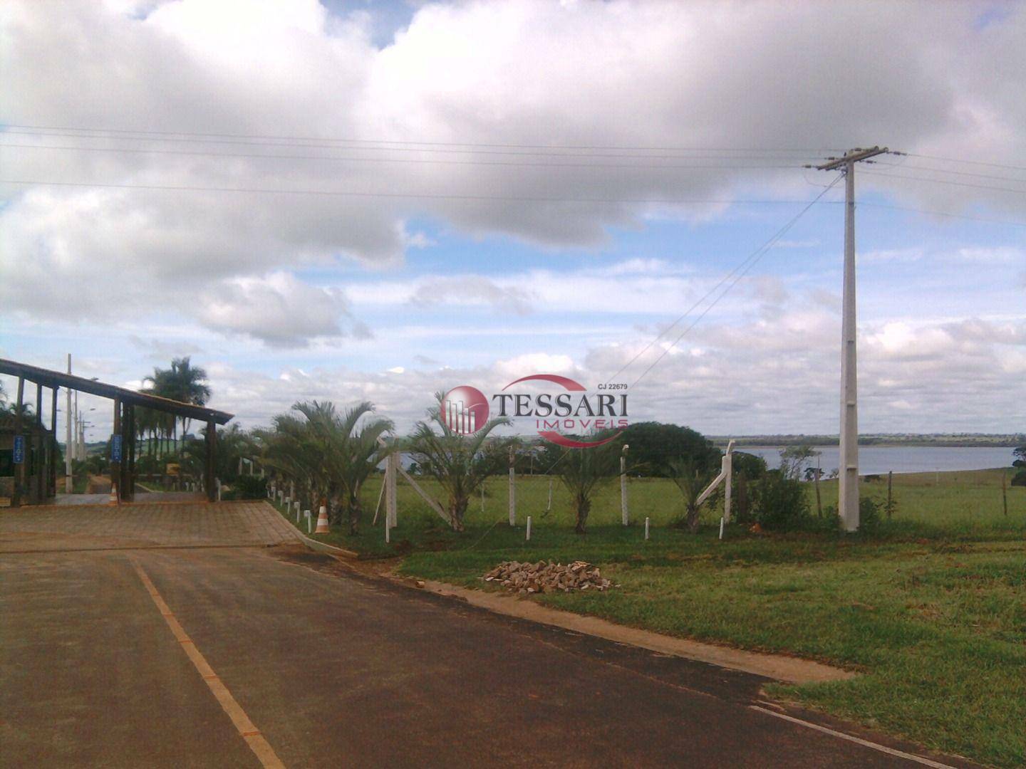 Loteamento e Condomínio, 1642 m² - Foto 2