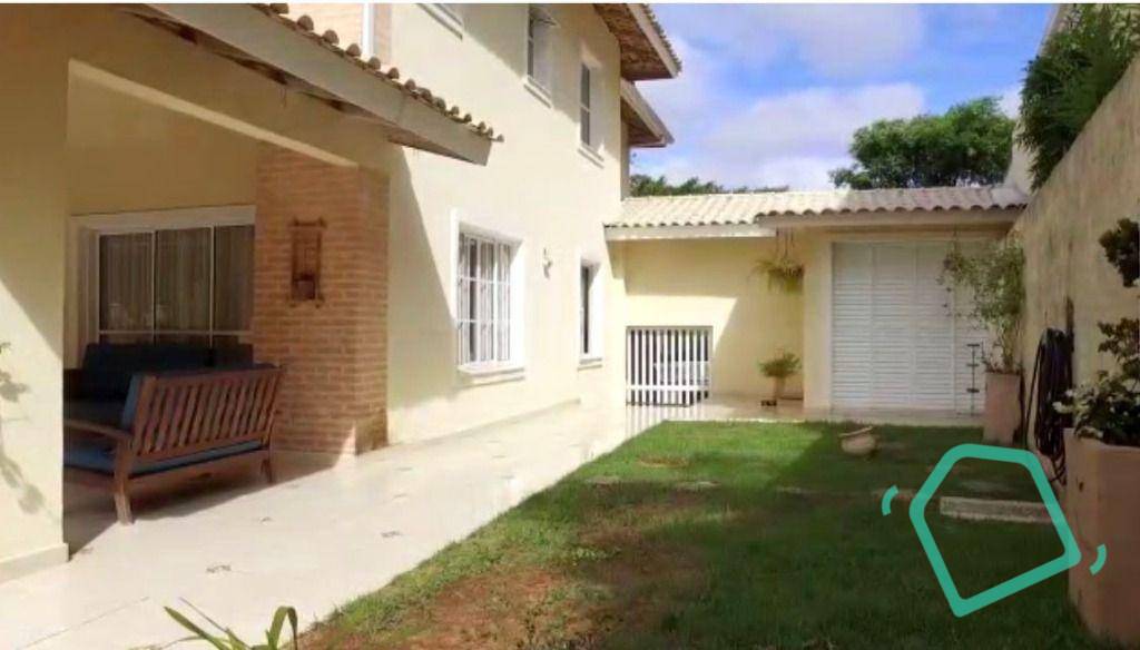 Casa de Condomínio à venda com 4 quartos, 290m² - Foto 3