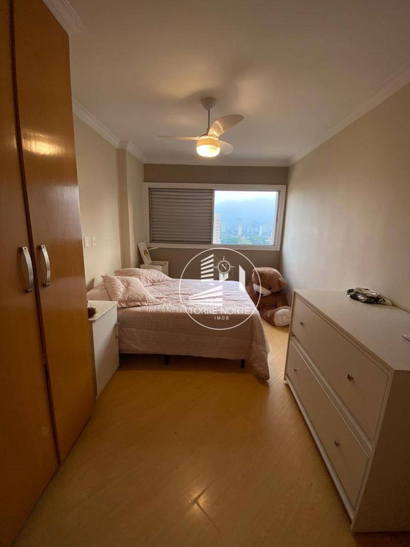 Apartamento à venda com 2 quartos, 69m² - Foto 11