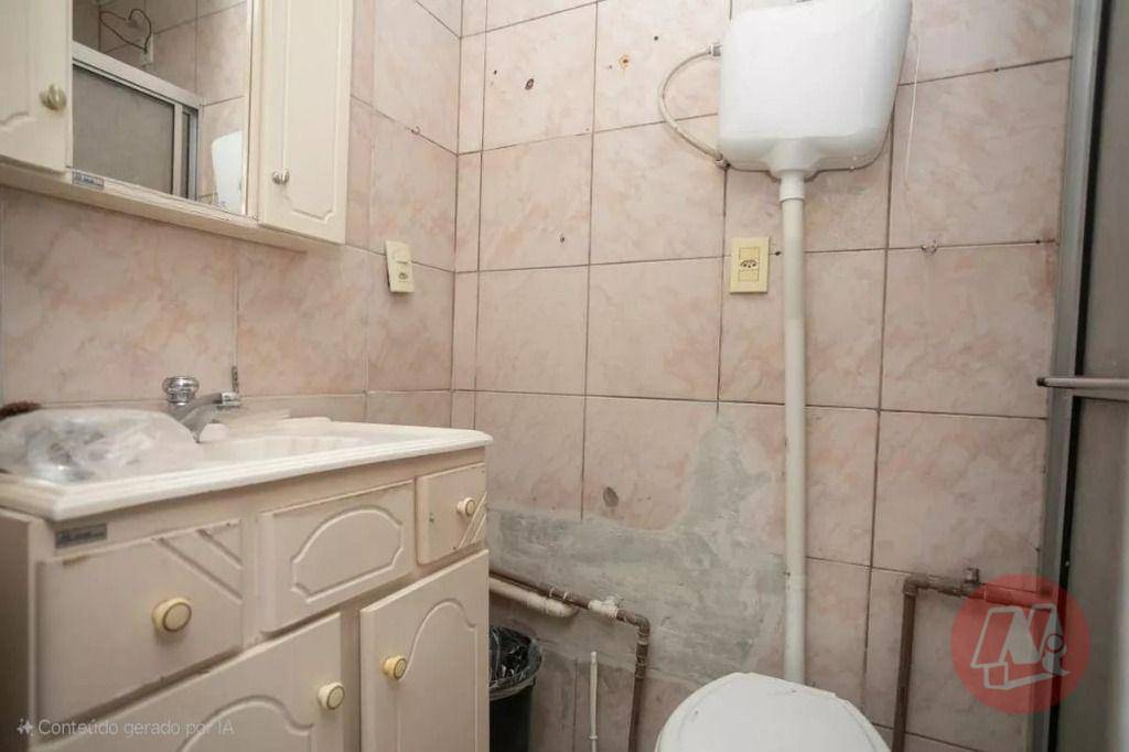 Casa para alugar com 4 quartos, 220m² - Foto 18