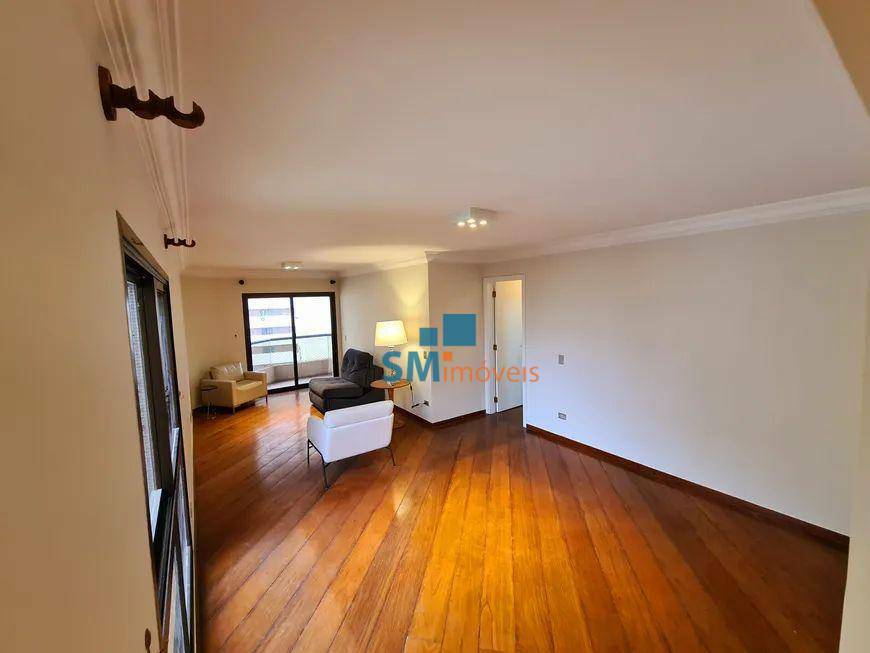 Apartamento à venda com 3 quartos, 130m² - Foto 4