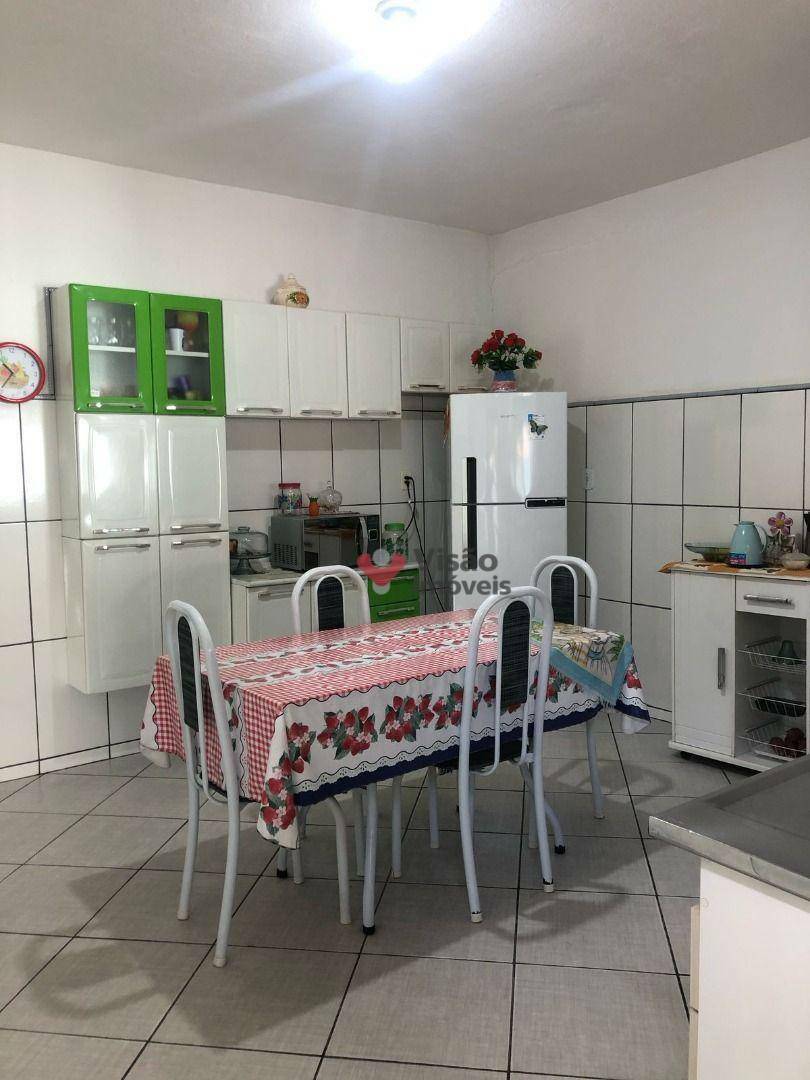 Casa à venda com 2 quartos, 123m² - Foto 14