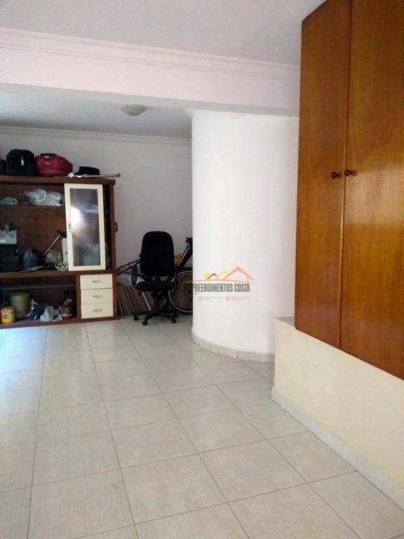 Casa de Condomínio à venda com 5 quartos, 460m² - Foto 13