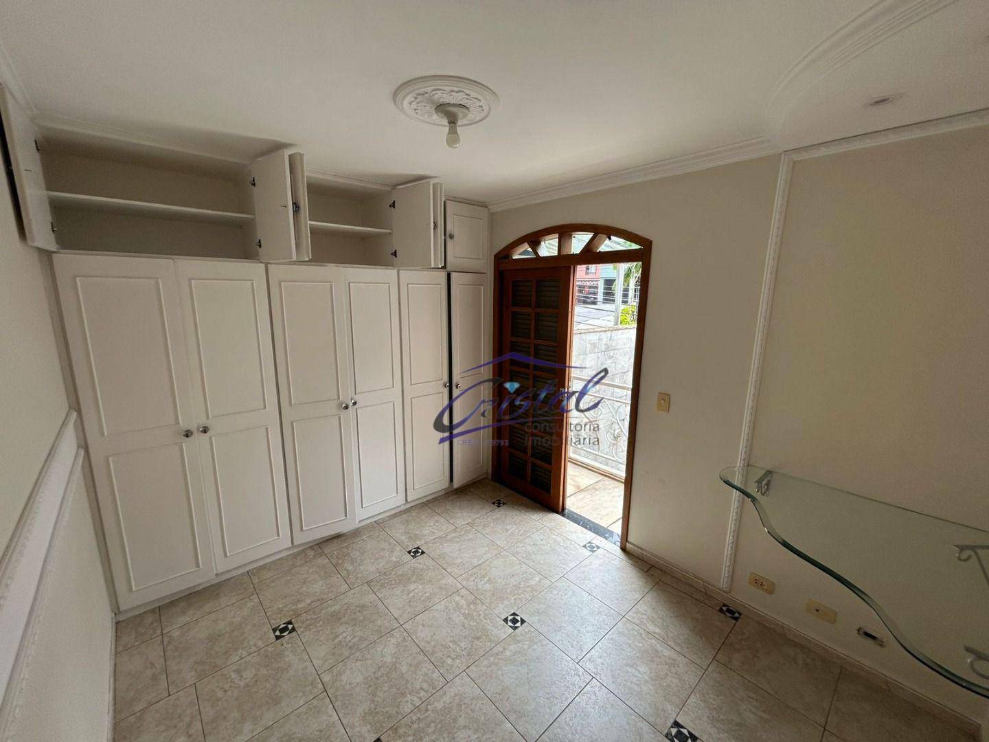 Casa à venda e aluguel com 4 quartos, 300m² - Foto 12