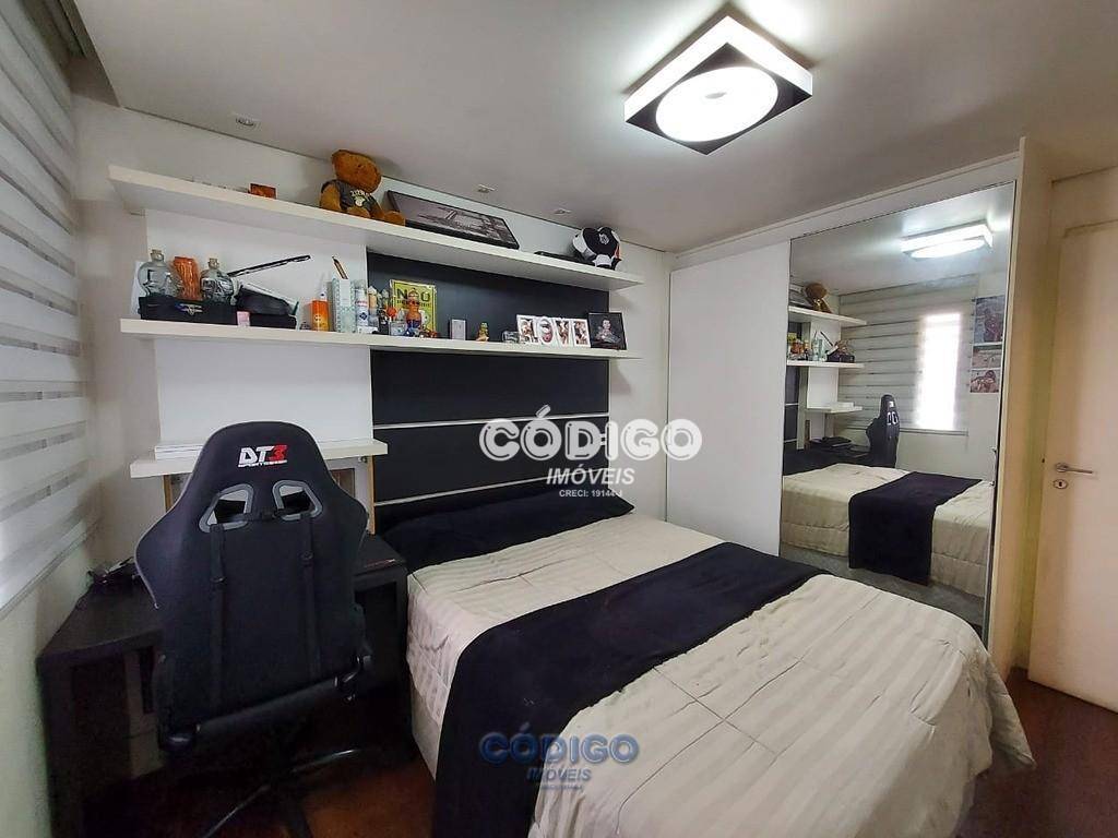 Apartamento à venda com 4 quartos, 150m² - Foto 15