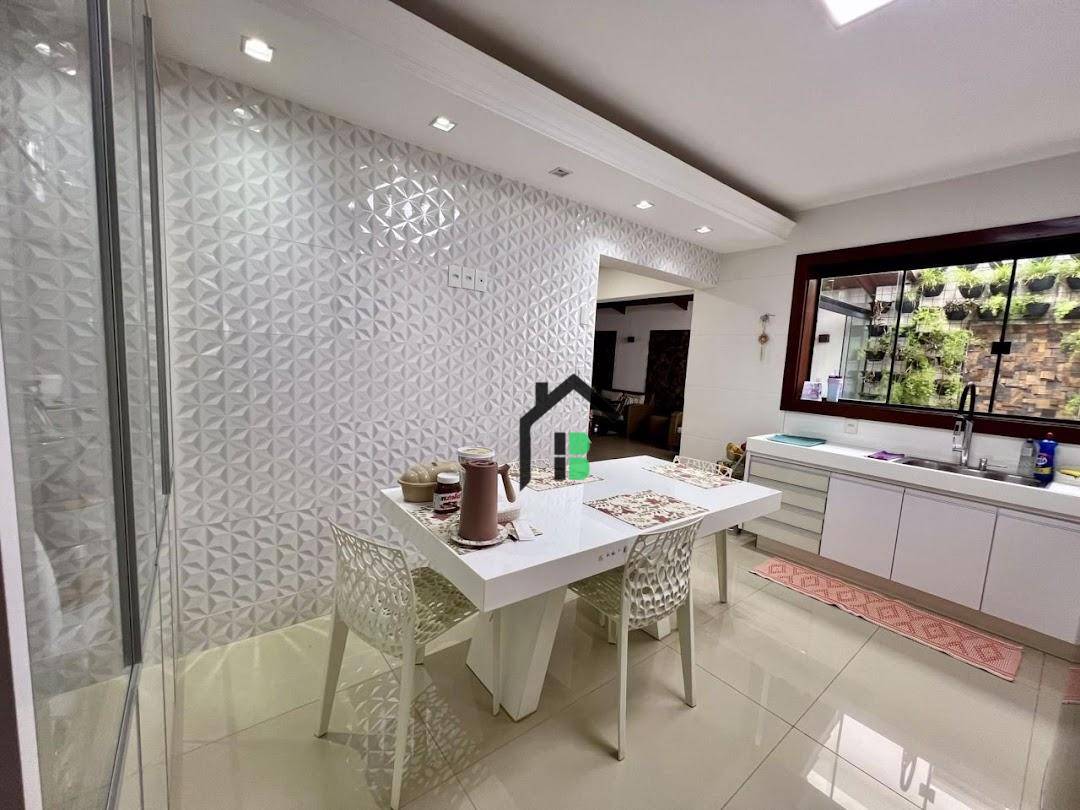 Casa, 3 quartos, 360 m² - Foto 27