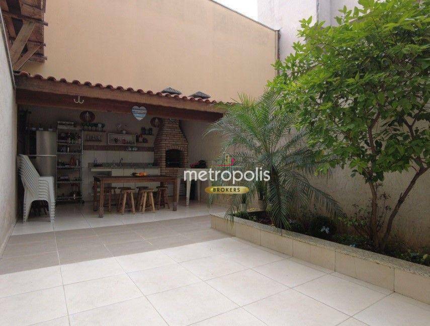 Sobrado à venda com 3 quartos, 214m² - Foto 14