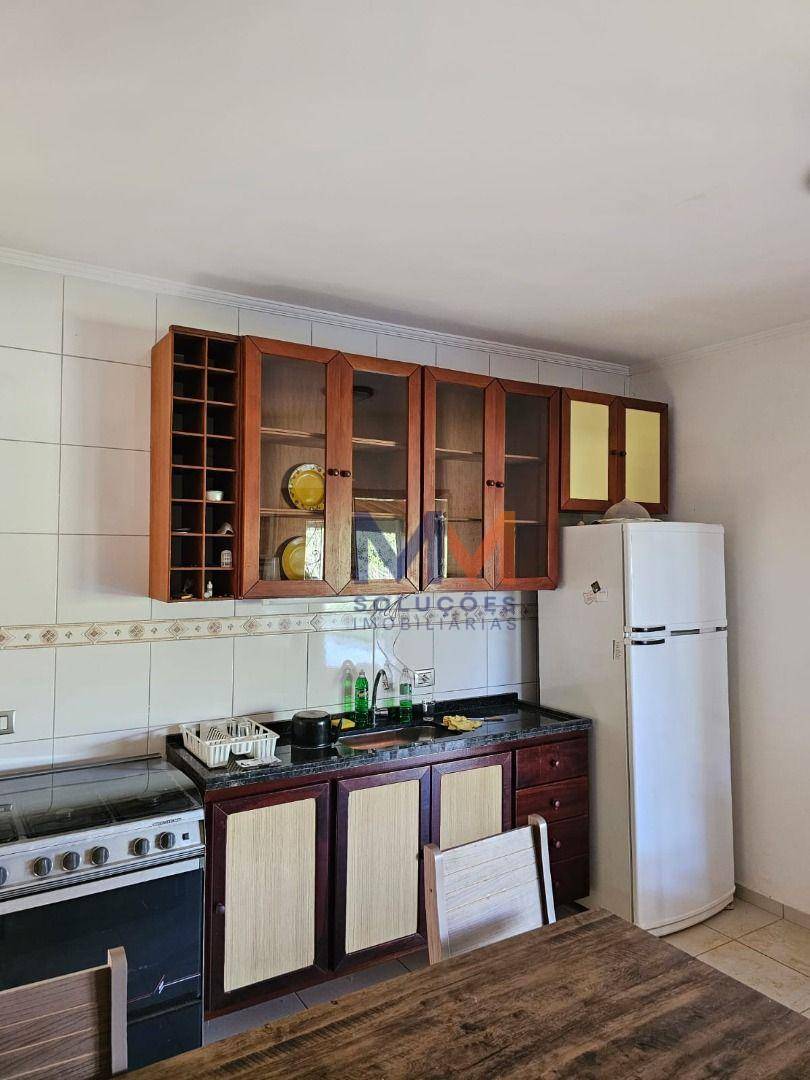Chácara à venda com 2 quartos, 140m² - Foto 7