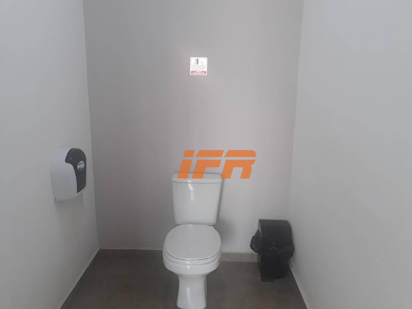 Apartamento à venda com 3 quartos, 85m² - Foto 3