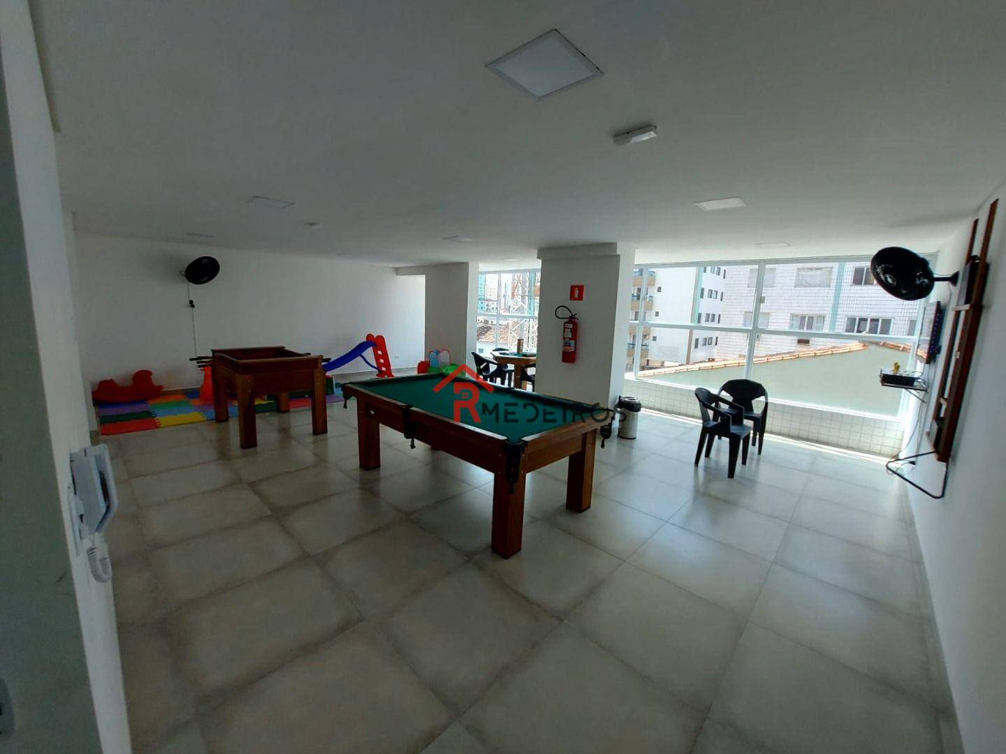 Apartamento à venda com 2 quartos, 72m² - Foto 29