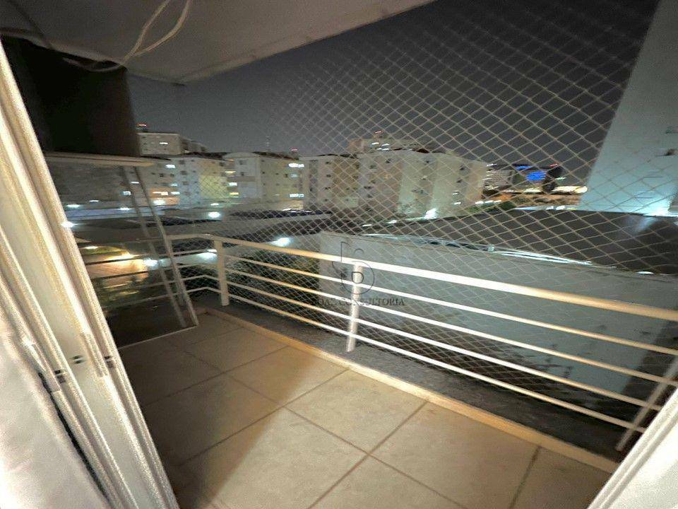 Apartamento à venda com 3 quartos, 140m² - Foto 9