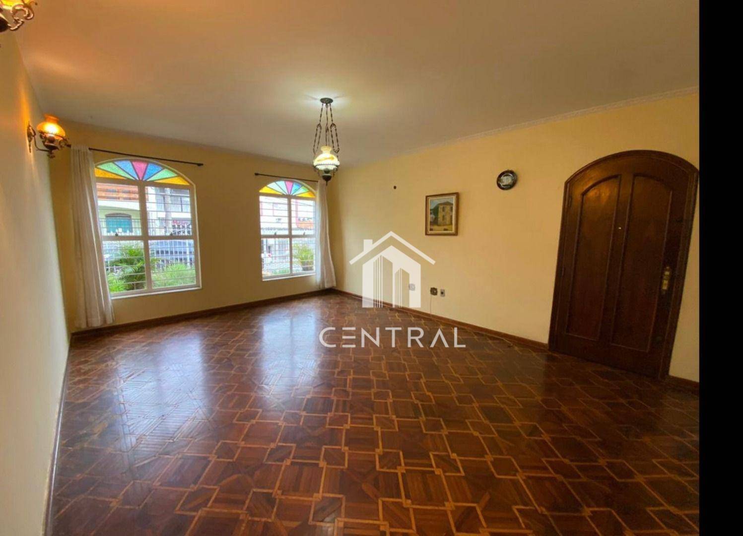 Casa à venda com 3 quartos, 220m² - Foto 13