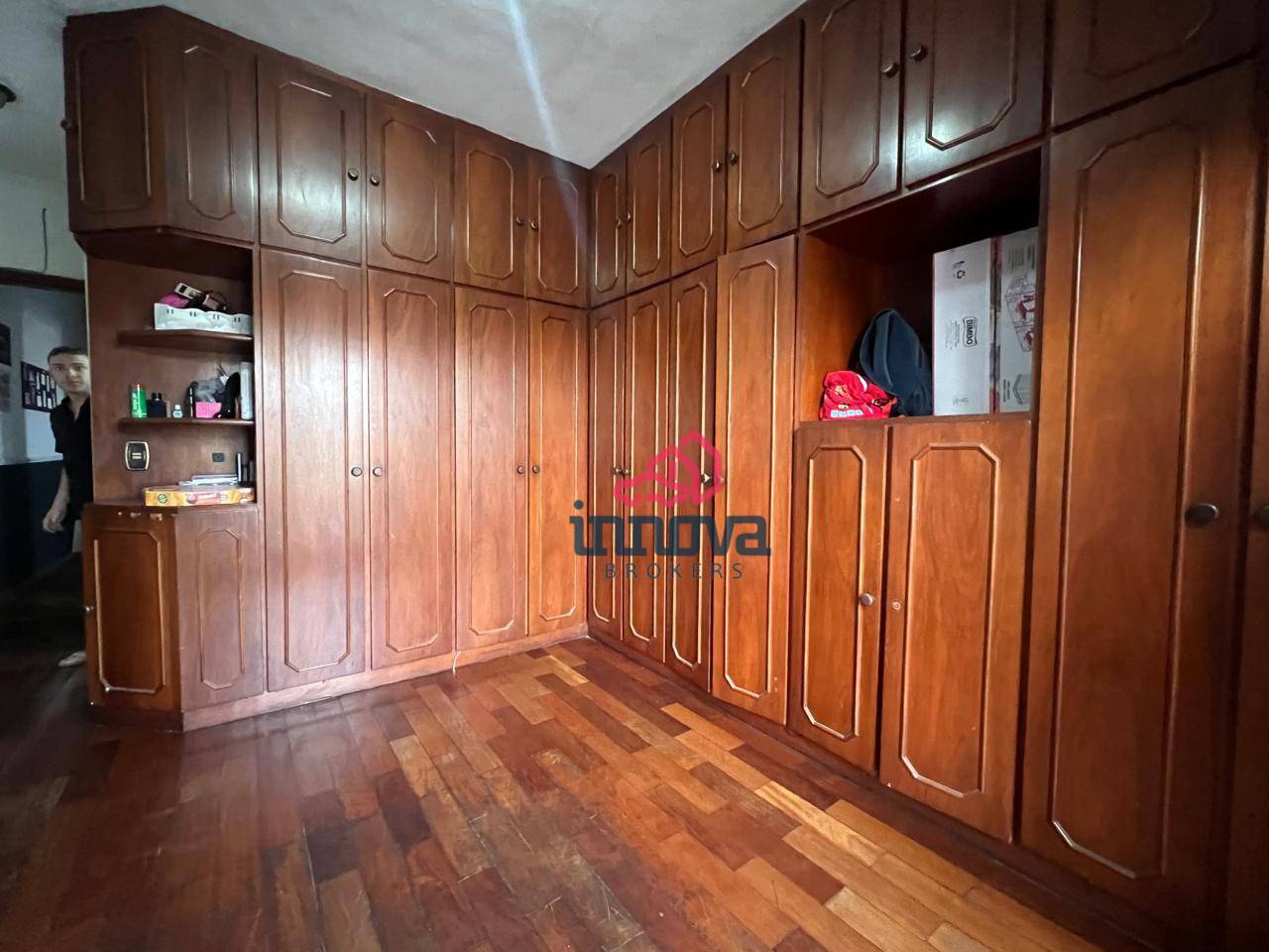 Sobrado à venda com 4 quartos, 230M2 - Foto 8