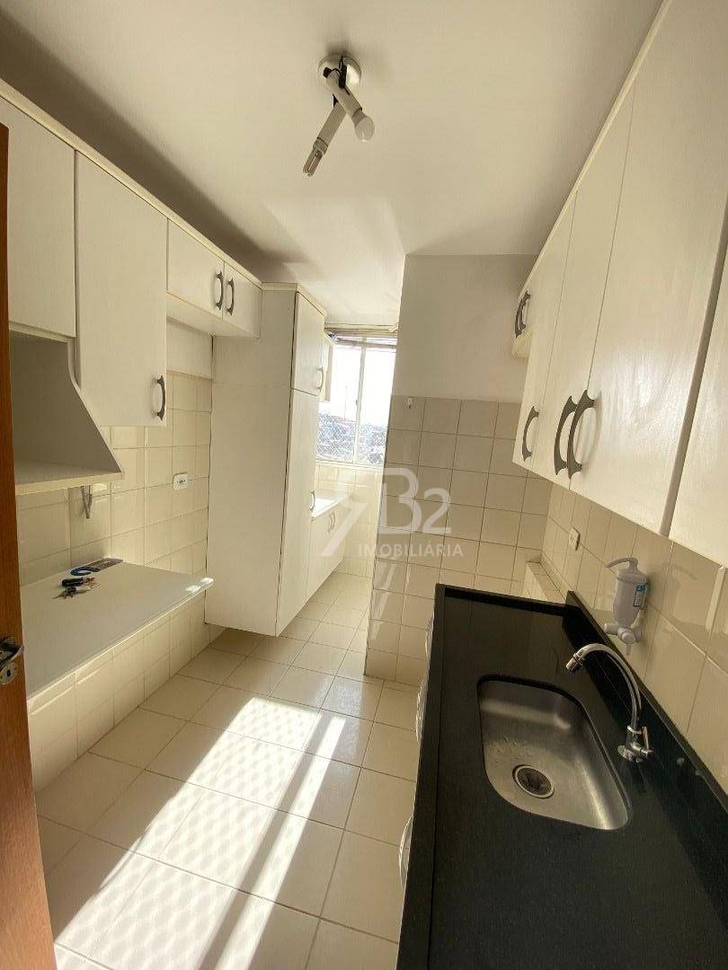 Apartamento à venda com 3 quartos, 70m² - Foto 7