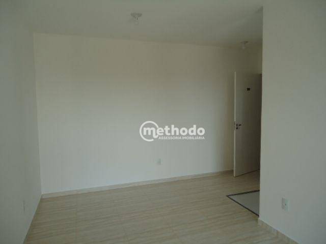 Apartamento à venda com 2 quartos, 57m² - Foto 2
