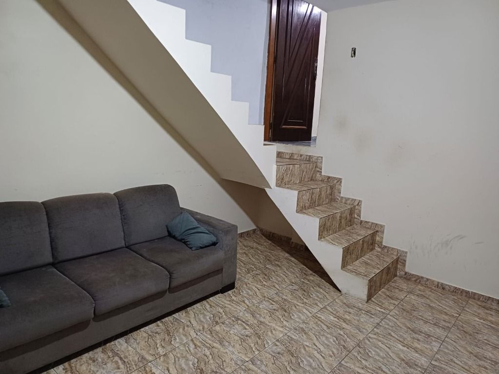 Sobrado à venda com 3 quartos, 250m² - Foto 4