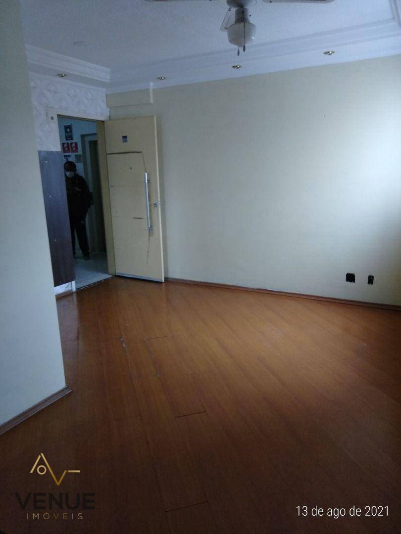 Apartamento à venda com 2 quartos, 44m² - Foto 23