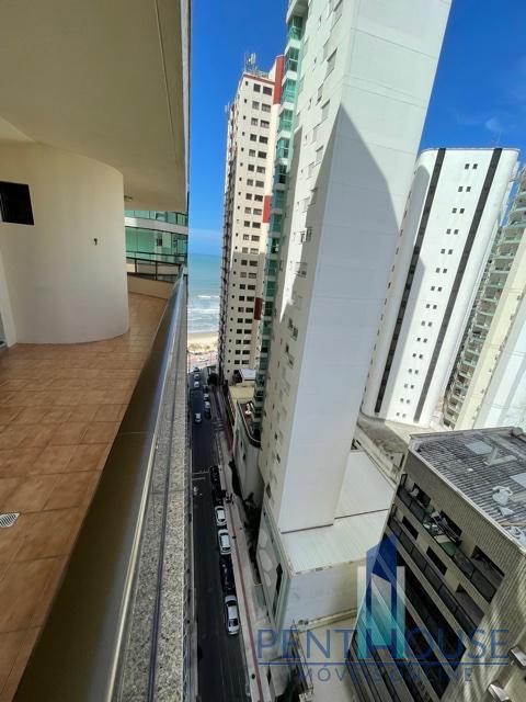 Apartamento à venda com 3 quartos, 223m² - Foto 31