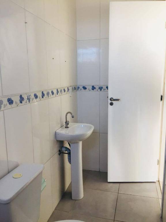 Apartamento para alugar com 1 quarto, 45m² - Foto 6