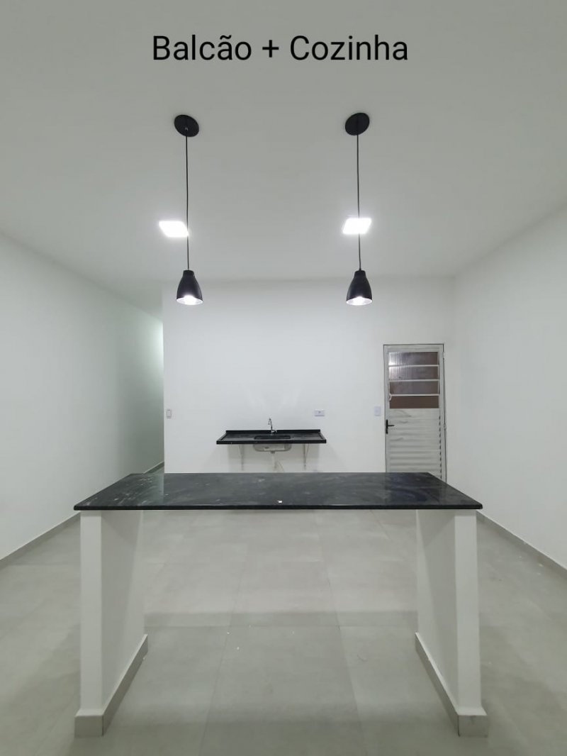 Casa à venda com 2 quartos, 125m² - Foto 9