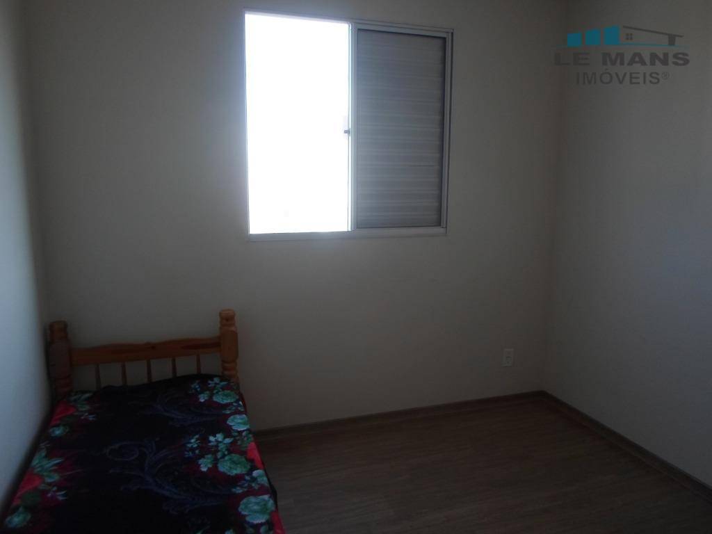 Apartamento à venda com 2 quartos, 45m² - Foto 9