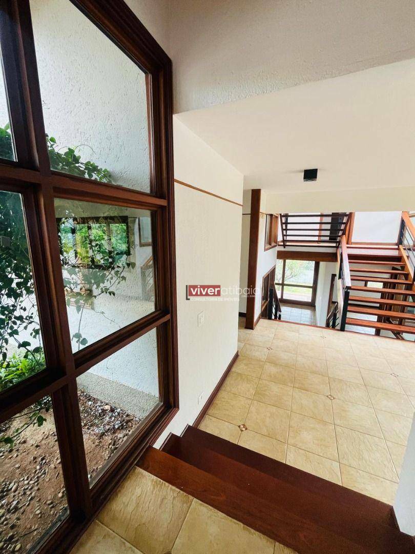 Casa de Condomínio para alugar com 3 quartos, 290m² - Foto 4