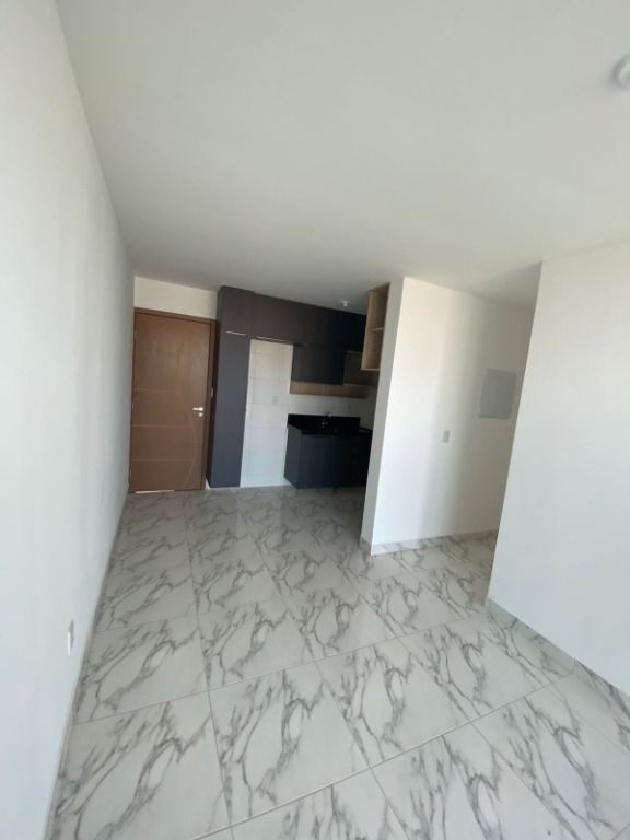 Apartamento à venda com 2 quartos, 52m² - Foto 3