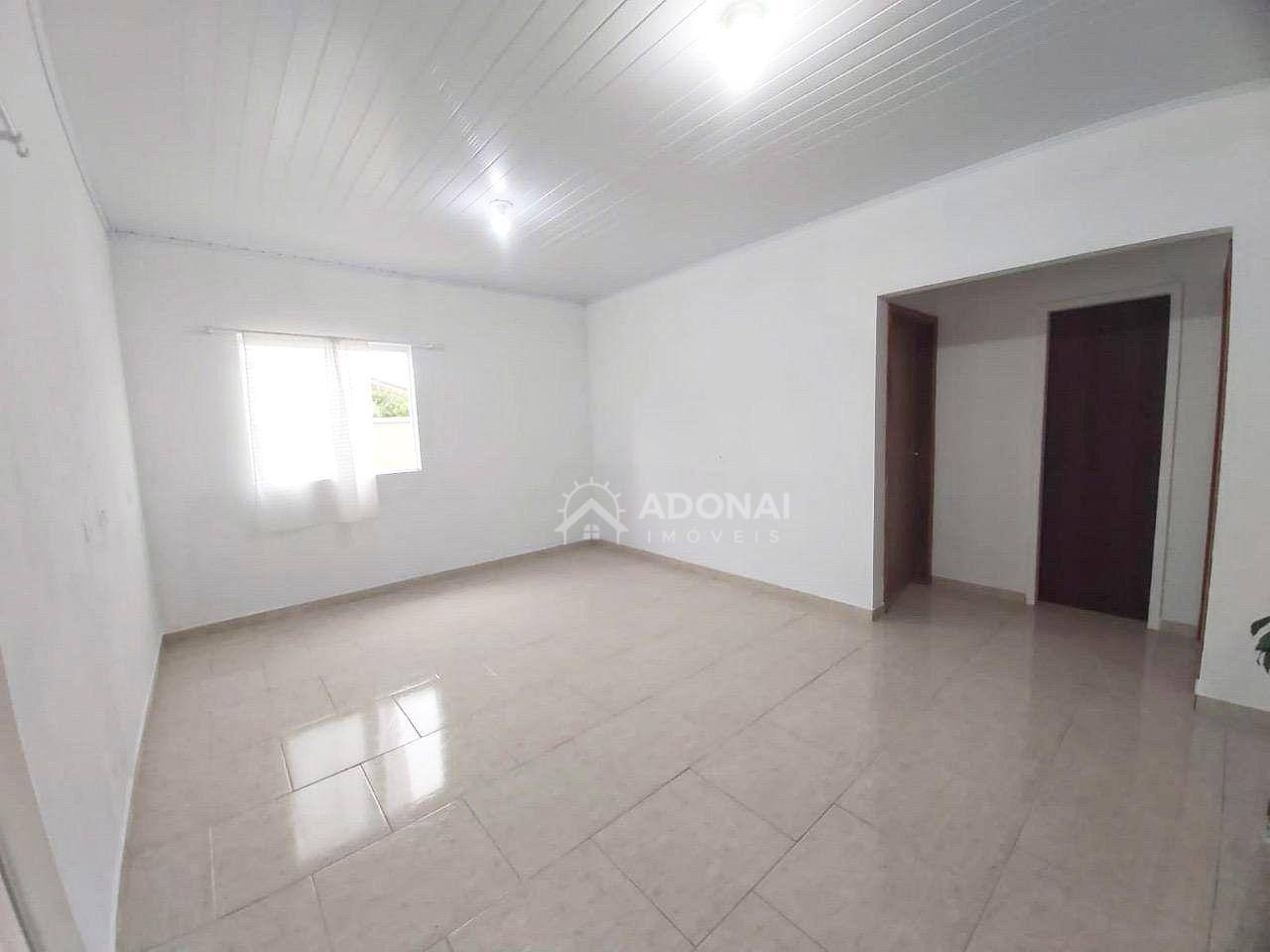 Casa à venda com 2 quartos, 140m² - Foto 12