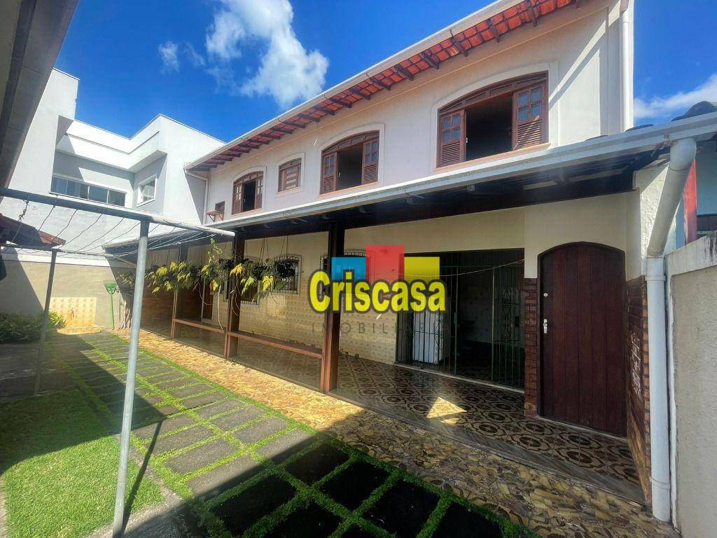 Casa à venda com 7 quartos, 256m² - Foto 24