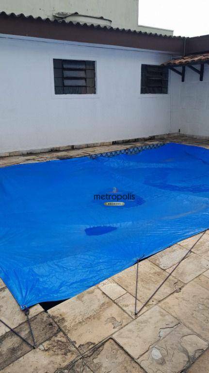 Casa à venda e aluguel com 3 quartos, 388m² - Foto 13