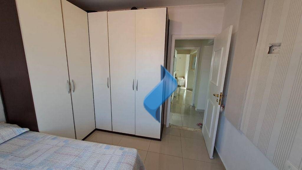 Casa à venda com 3 quartos, 208m² - Foto 22