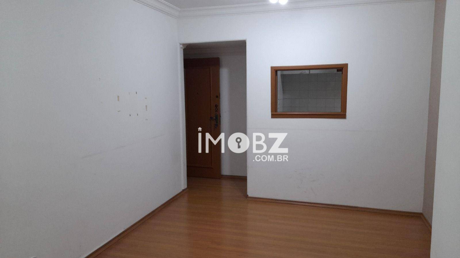 Apartamento à venda com 3 quartos, 69m² - Foto 2