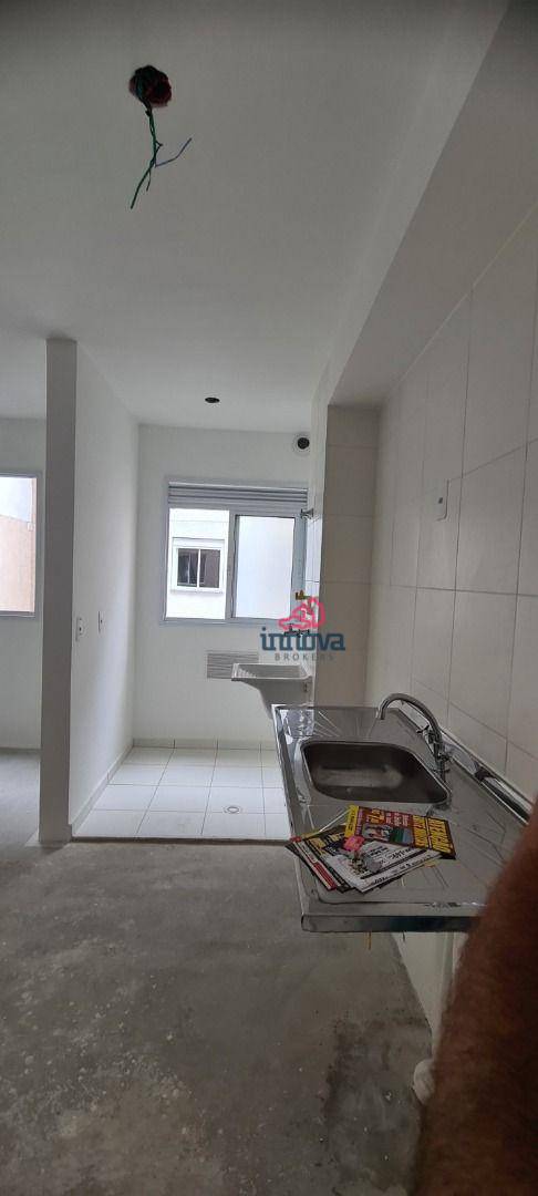 Apartamento à venda com 2 quartos, 35m² - Foto 11