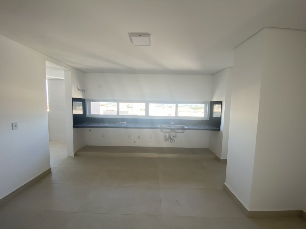 Apartamento à venda com 3 quartos, 154m² - Foto 6