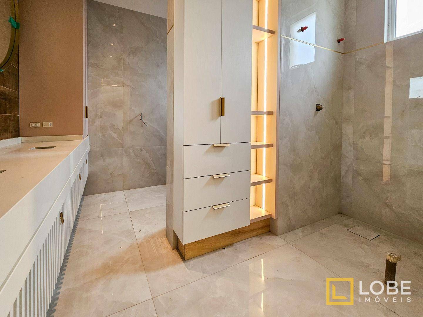 Apartamento à venda com 3 quartos, 146m² - Foto 15