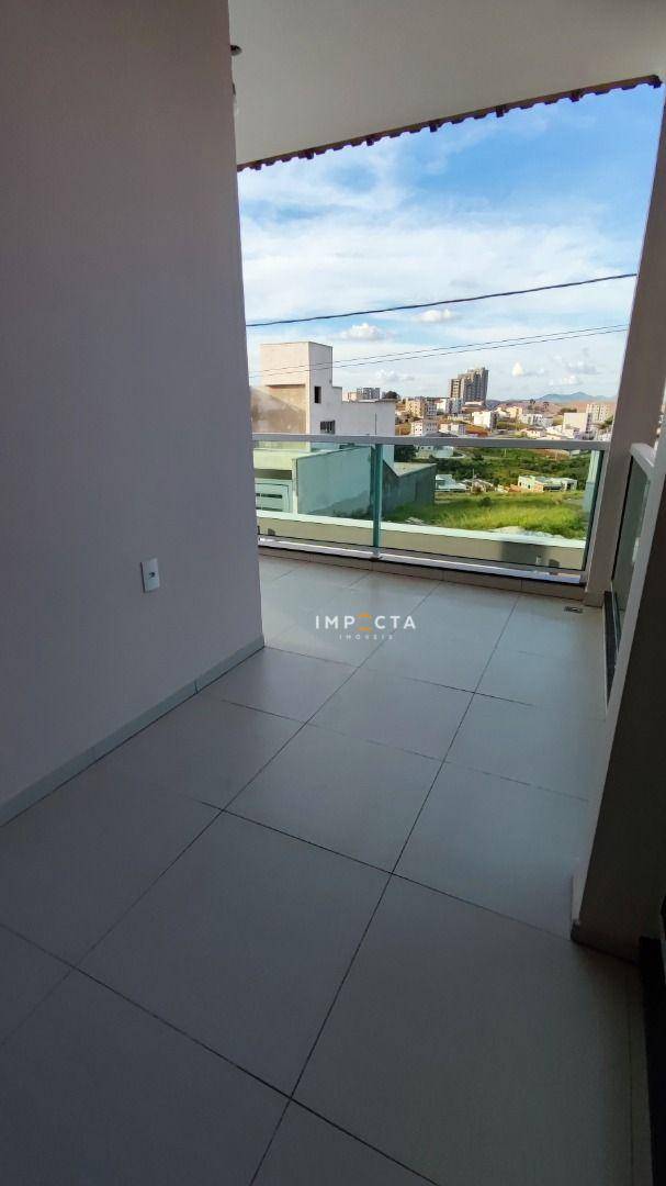 Casa à venda com 4 quartos, 210m² - Foto 13