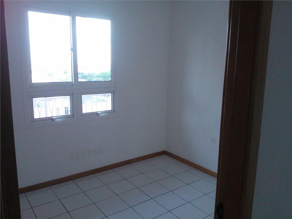 Apartamento à venda com 3 quartos, 79m² - Foto 10