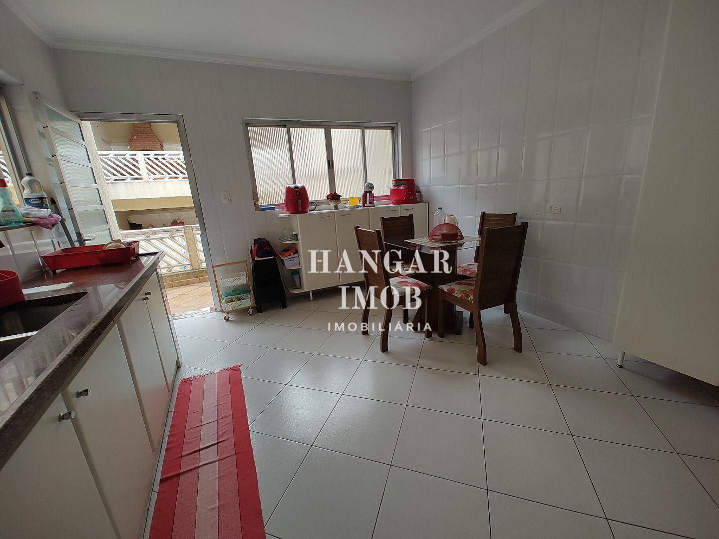 Casa à venda com 3 quartos, 183m² - Foto 10